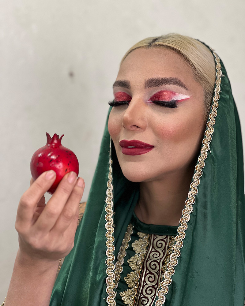 آموزش گریم و میکاپ
